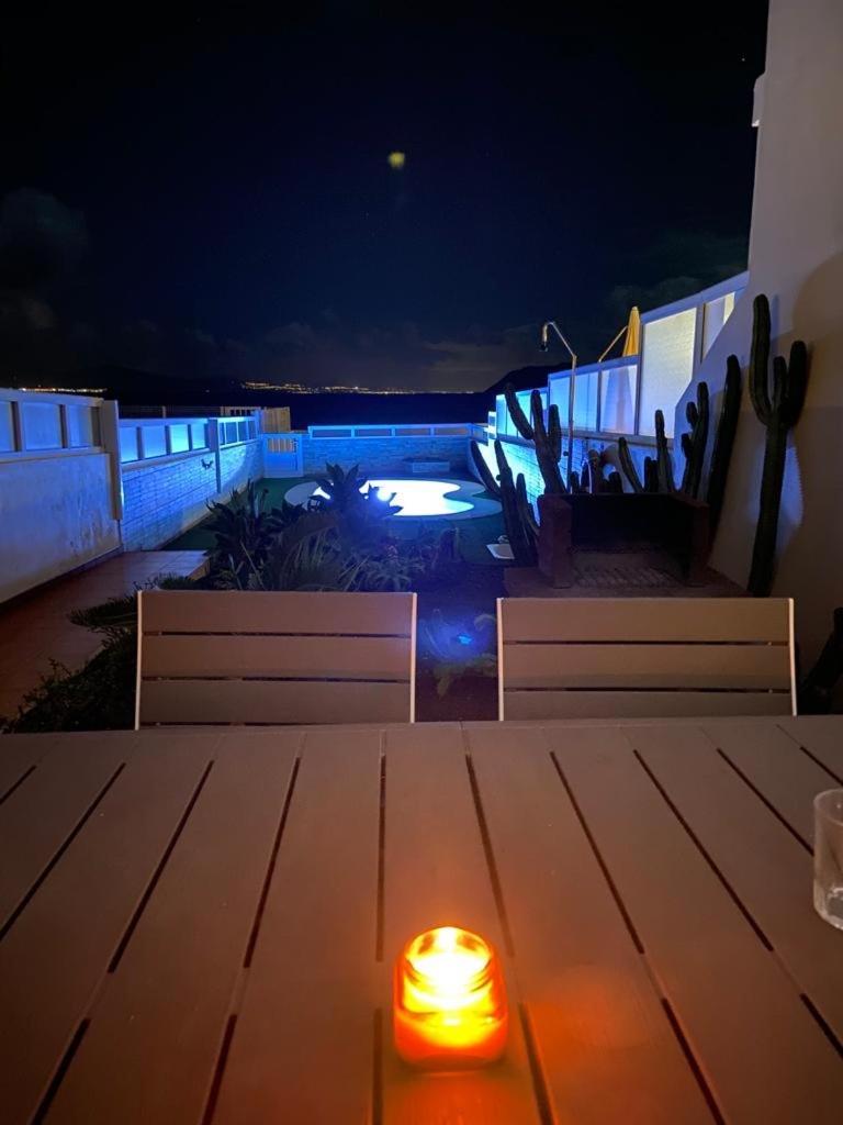 Beach Front Villa Vv คอร์ราเลโฮ ภายนอก รูปภาพ