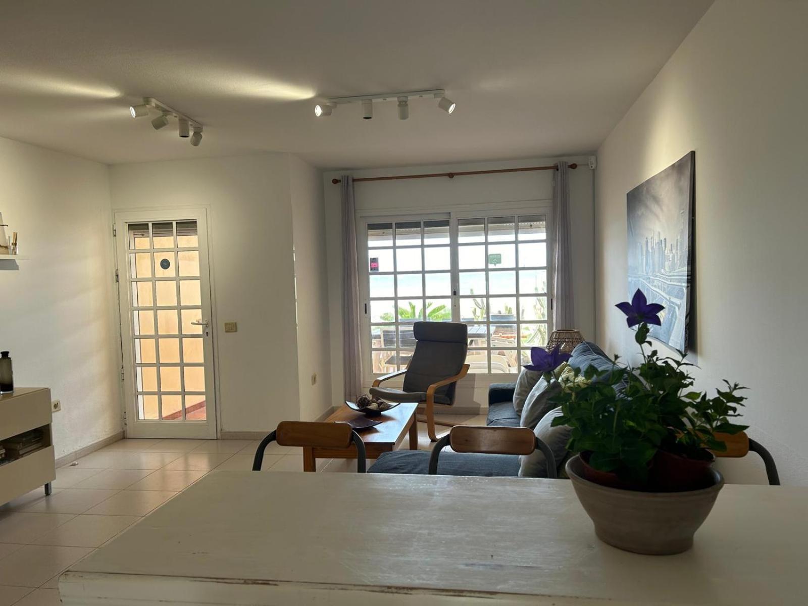Beach Front Villa Vv คอร์ราเลโฮ ภายนอก รูปภาพ